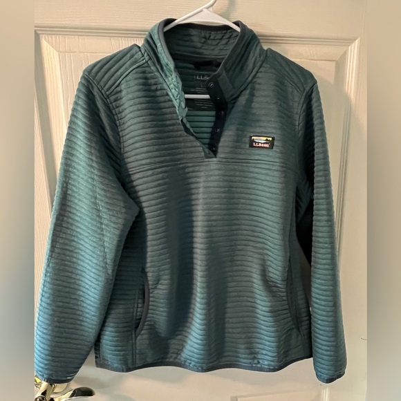 L.L. Bean Tops - L.L.Bean Green Pullover
